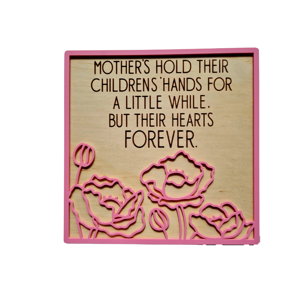 Mother's Hold Children's Hands Mother's Day Wall Hanging